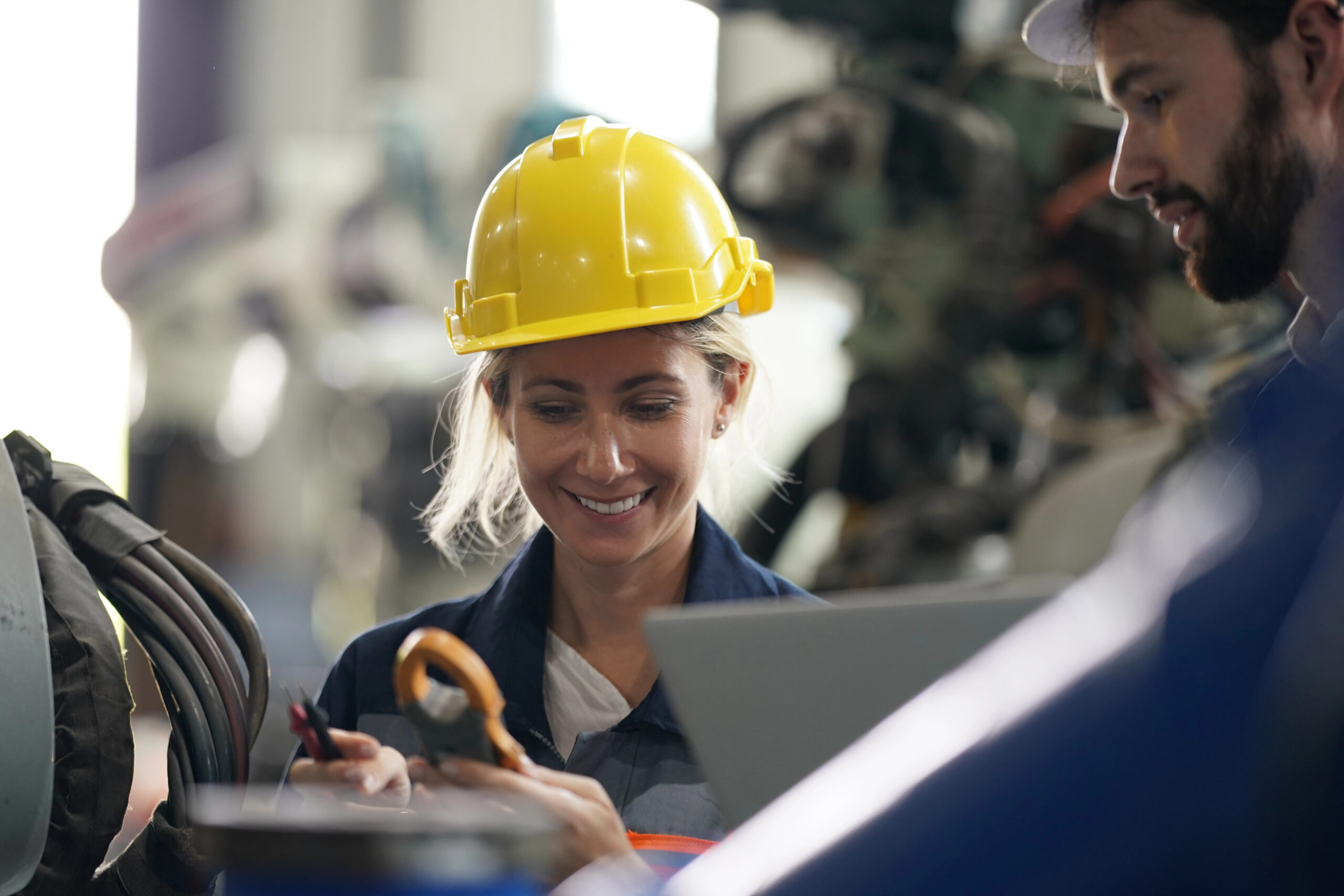 Talento calificado en tiempos complejos: cómo adaptar tu estrategia de personal en el segundo semestre del 2025